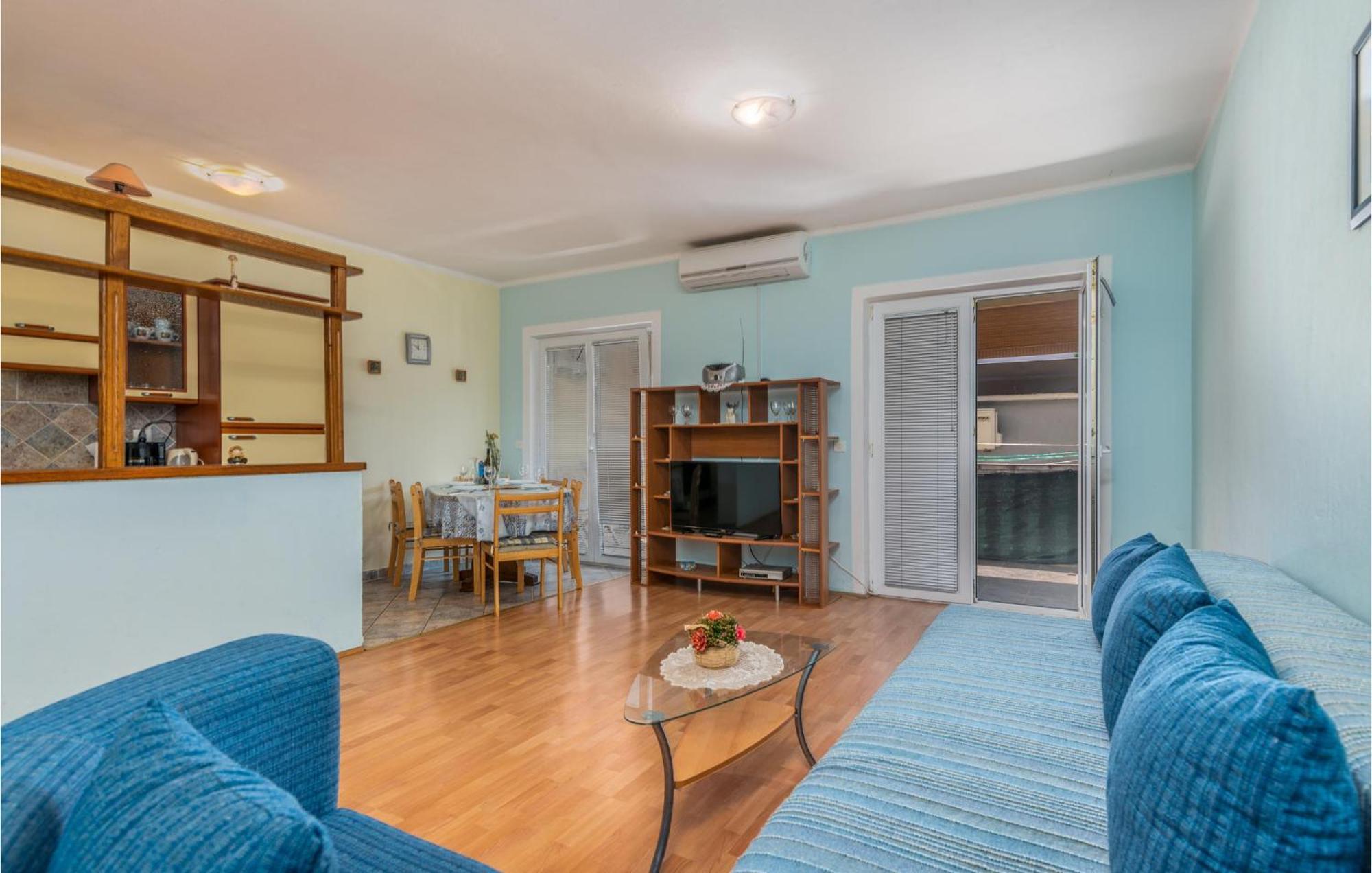 Beautiful Apartment In Pinezici With Wifi Luaran gambar